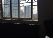 宝华路305号-客厅