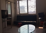 宝华路305号-客厅