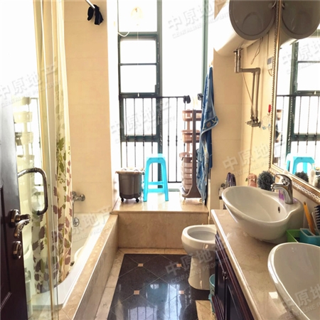 珠江帝景-洗手间