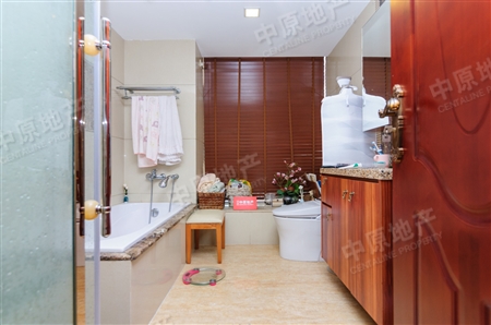 珠江帝景-洗手间