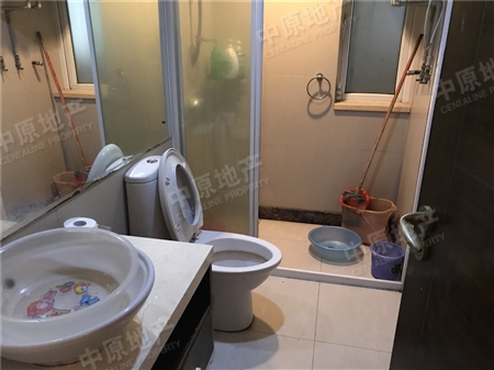 华景新城陶然庭苑-洗手间