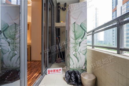 保利中达广场-阳台