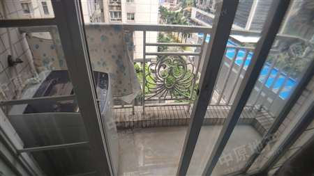 鸿翔大厦-阳台