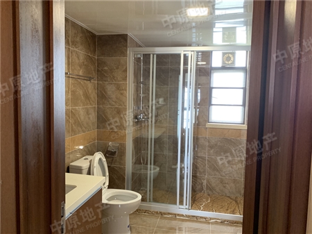 万科东荟城-洗手间