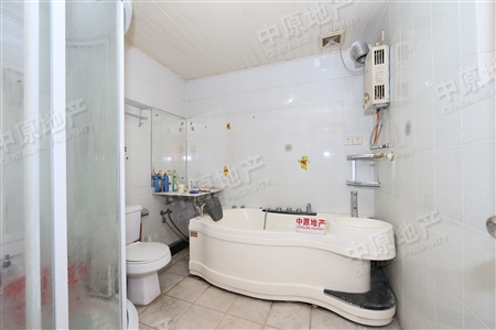 富豪山庄聚龙华庭-洗手间