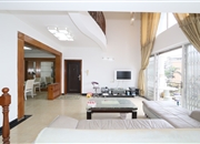 富豪山庄聚龙华庭-客厅