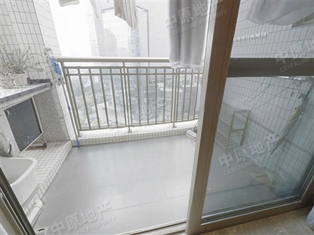 中海花城湾-阳台