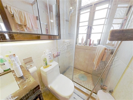 中海花城湾-洗手间