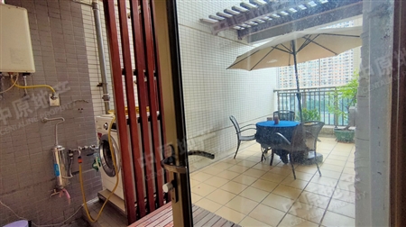 中海花城湾-阳台