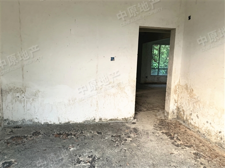 南航碧花园-次卧