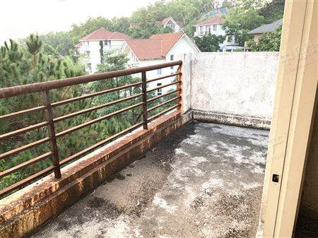 南航碧花园-阳台