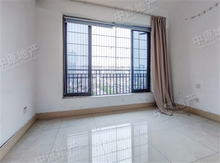 嘉尚国际公寓-主卧