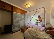 美林湖畔花园-主卧