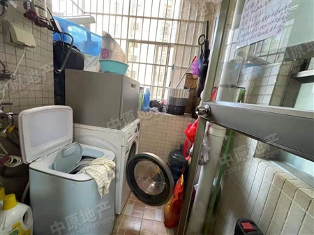 美林湖畔花园-生活阳台