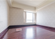 汇景新城中央庭园-次卧