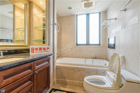 汇景新城中央庭园-洗手间