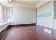 汇景新城中央庭园-次卧