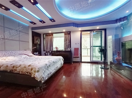 第三金碧花园-主卧