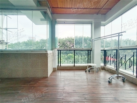 第三金碧花园-阳台