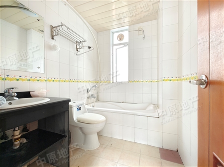 富力顺意花园-洗手间