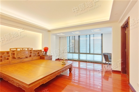 金山谷花园别墅-主卧