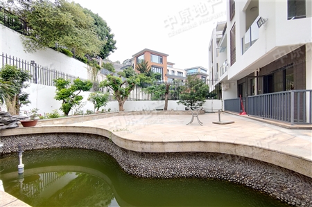 金山谷花园别墅-入户花园