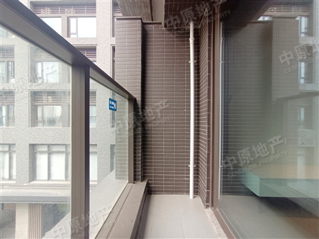 保利天悦(公寓)-阳台