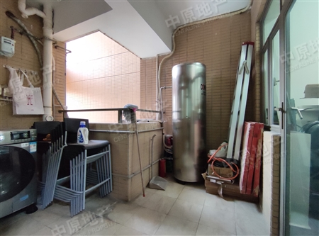 隽峰苑-生活阳台