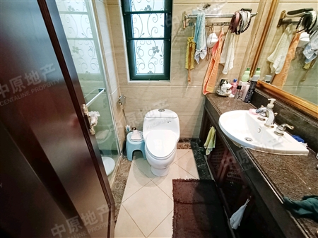 恒大绿洲-洗手间