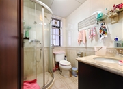 光大花园-洗手间