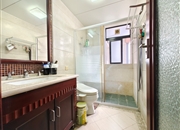 光大花园-洗手间