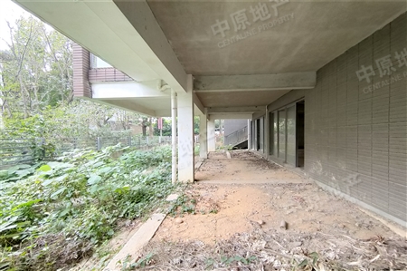 金山谷花园别墅-入户花园