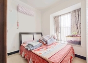 中海金沙馨园(二期)-次卧