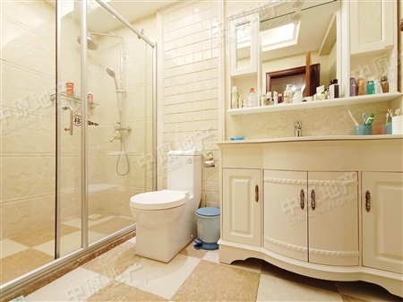 天鹅湾一期-洗手间