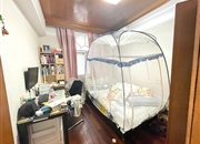 华景新城三期龙门阁-次卧