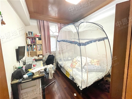 华景新城三期龙门阁-次卧