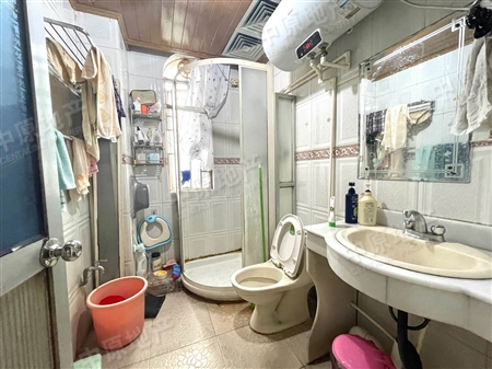 华景新城三期龙门阁-洗手间