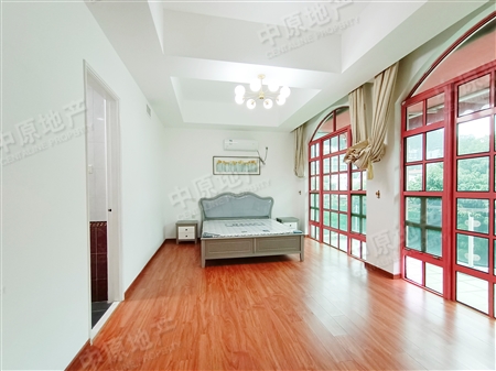 白云堡豪苑-主卧