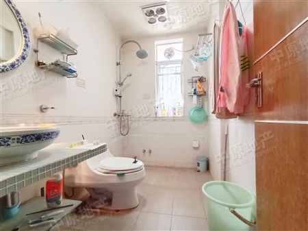 保利花园-洗手间