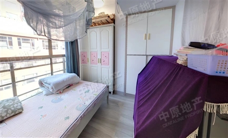 公园一号-次卧