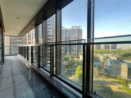 保利云禧西区-阳台