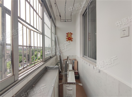华南农业大学嵩山区-阳台