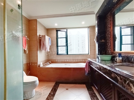 恒大绿洲-洗手间