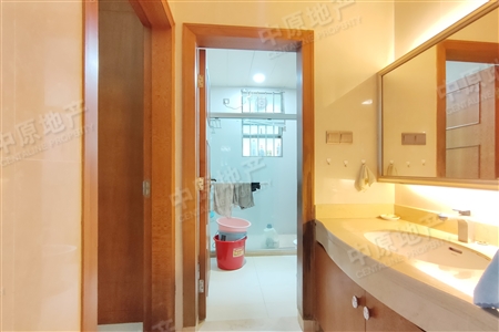 广州雅居乐花园峰会别墅-洗手间