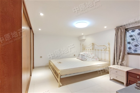 广州雅居乐花园峰会别墅-次卧