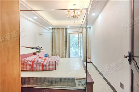 金山谷花园别墅-次卧