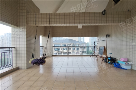 广州雅居乐花园雅逸庭-阳台