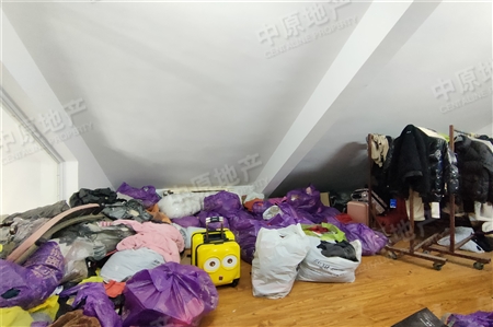 广州雅居乐花园雅逸庭-次卧