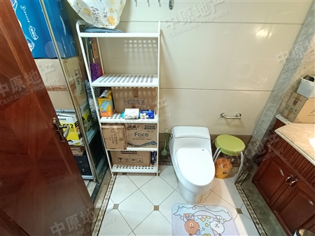 东山华庭-洗手间