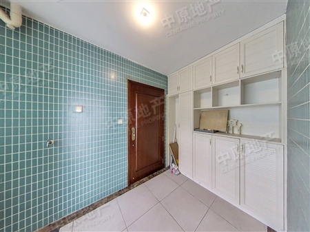 珠江俊园-入户花园